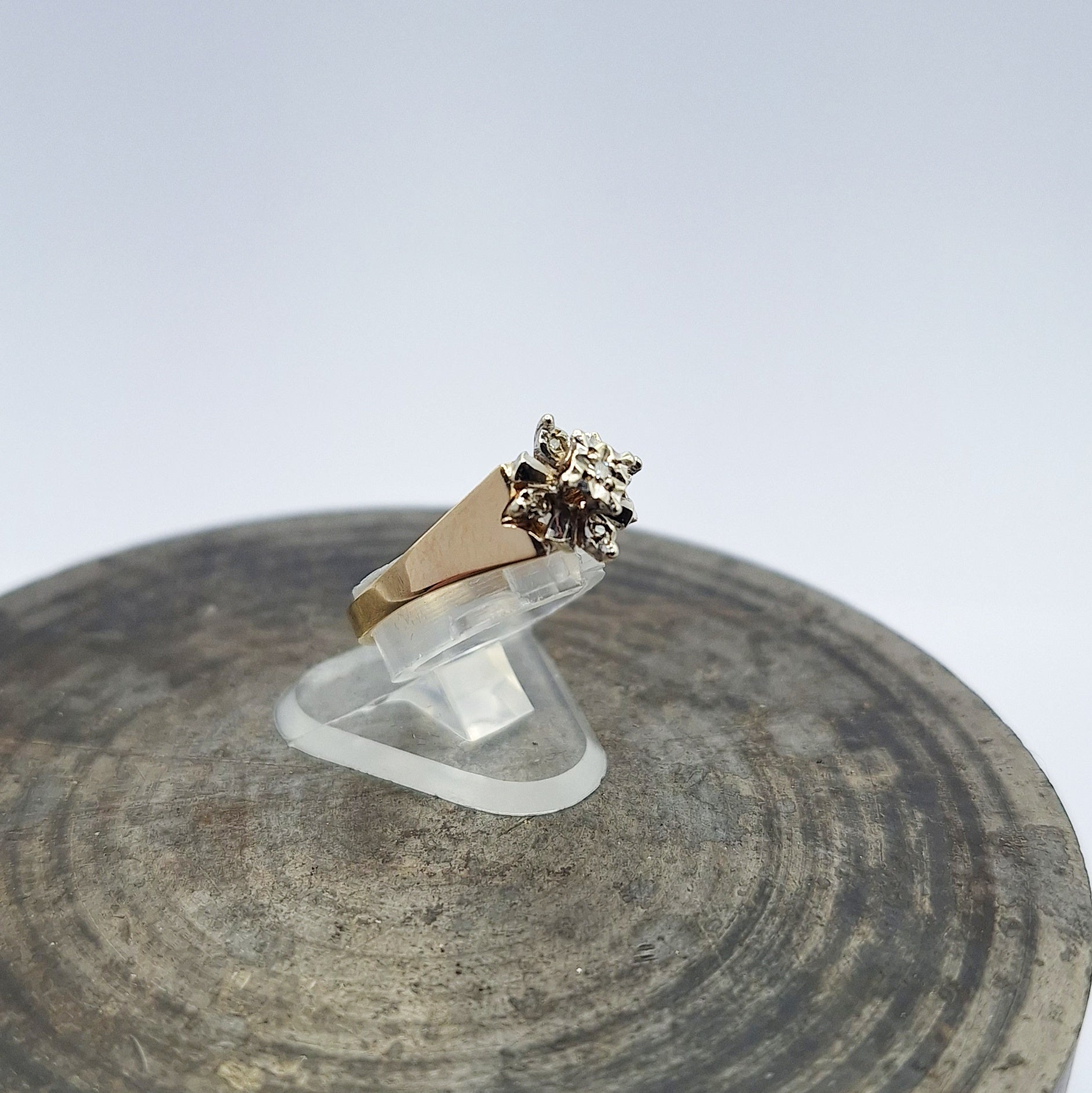 9ct 1981 vintage diamond ring