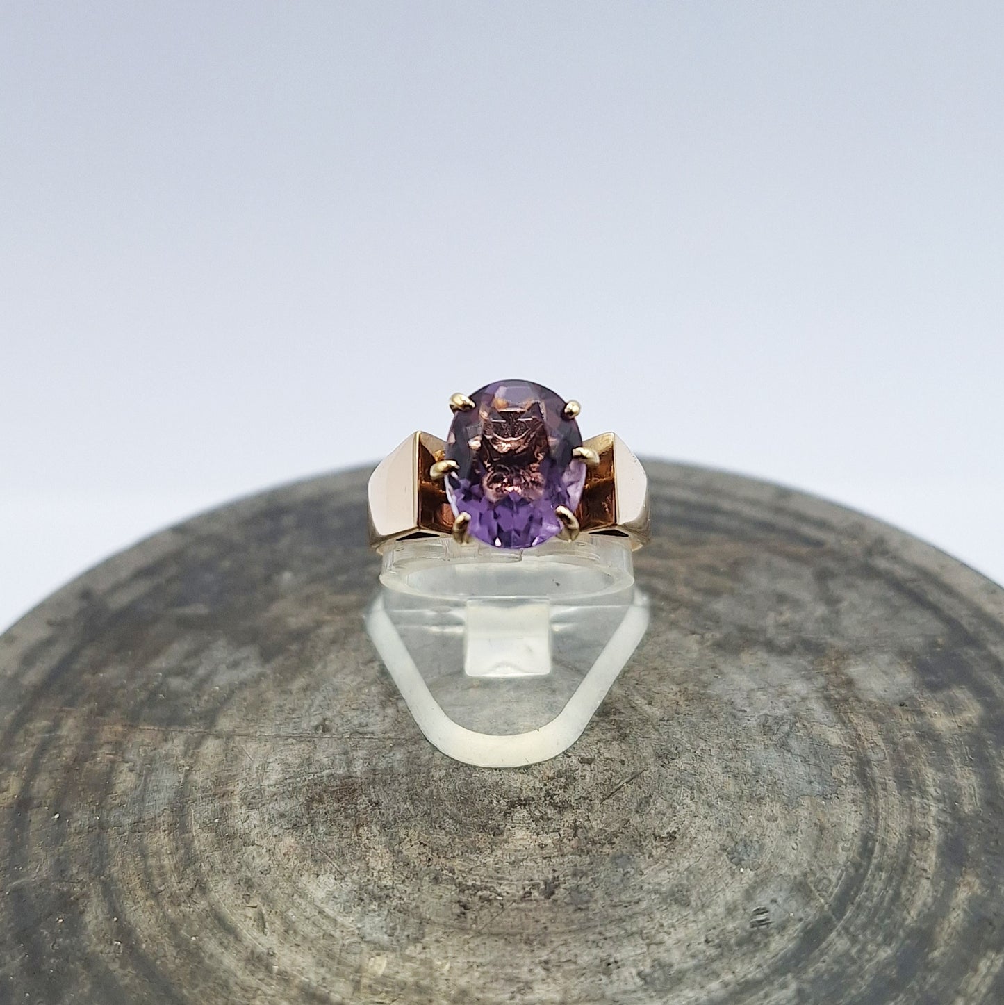9ct amethyst vintage ring