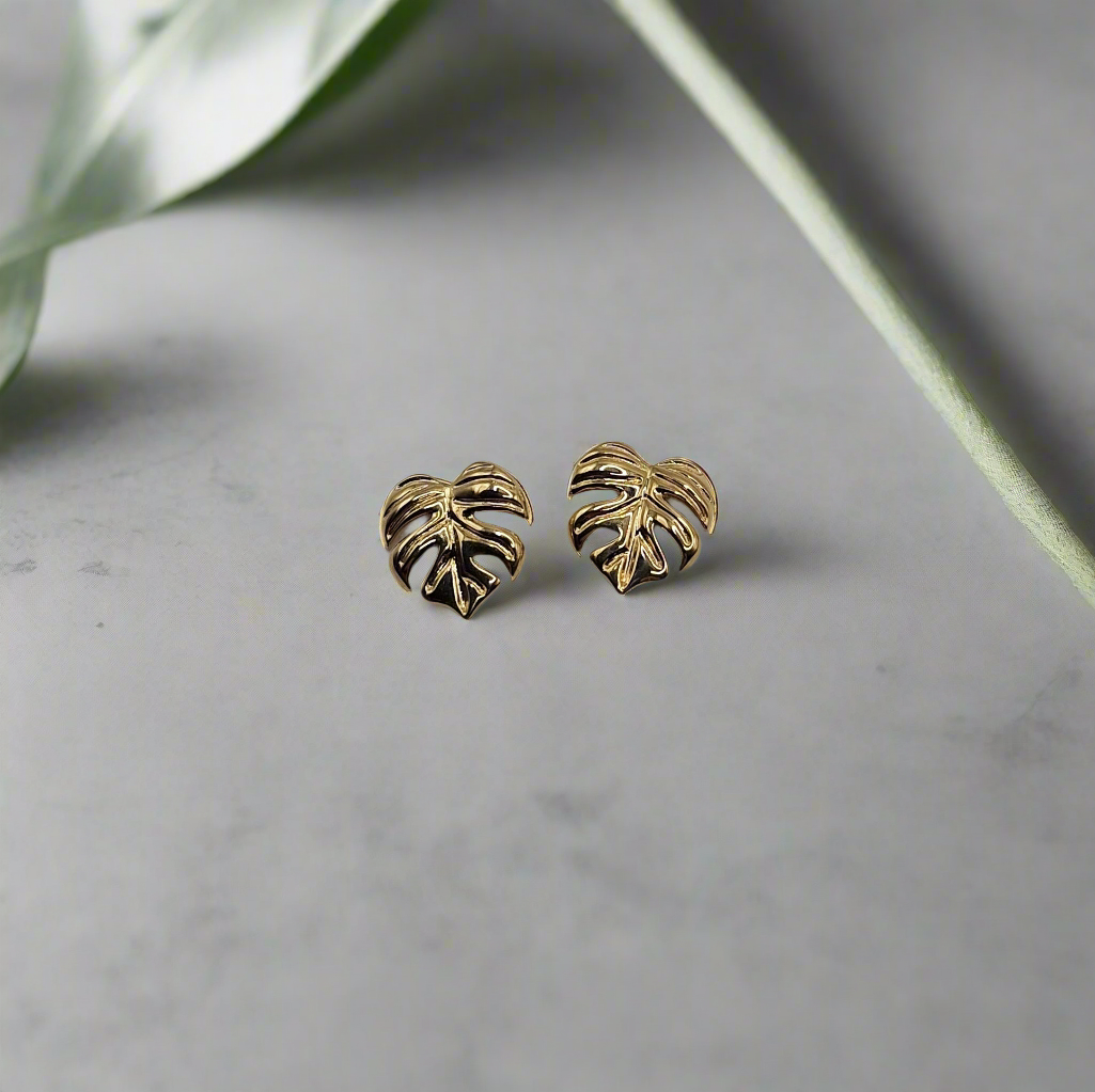 9ct monstera studs