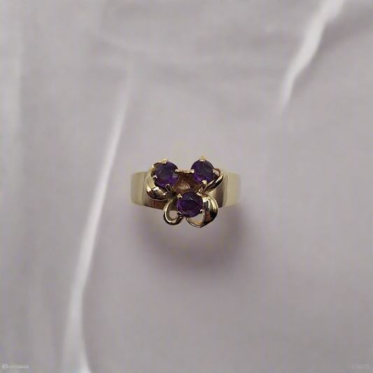 9ct Amethyst ring