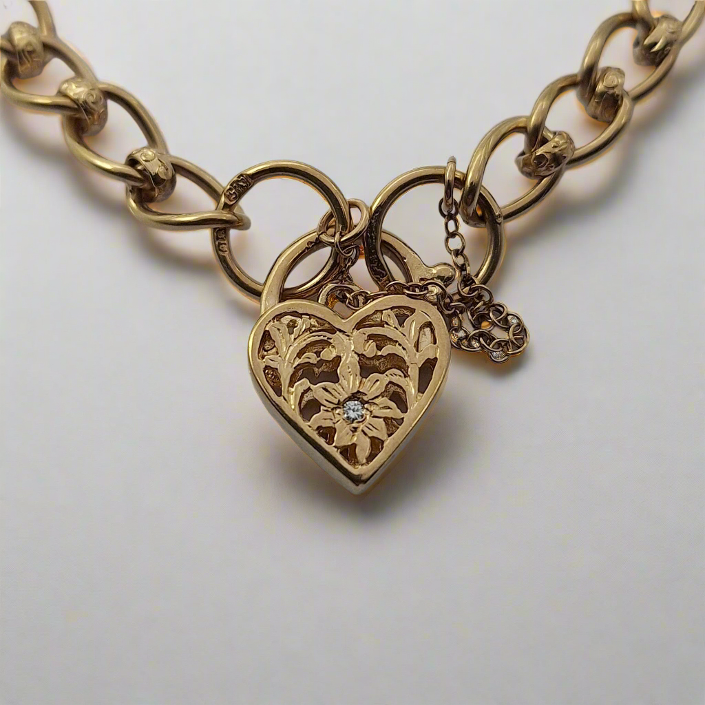 9ct gold vintage bracelet