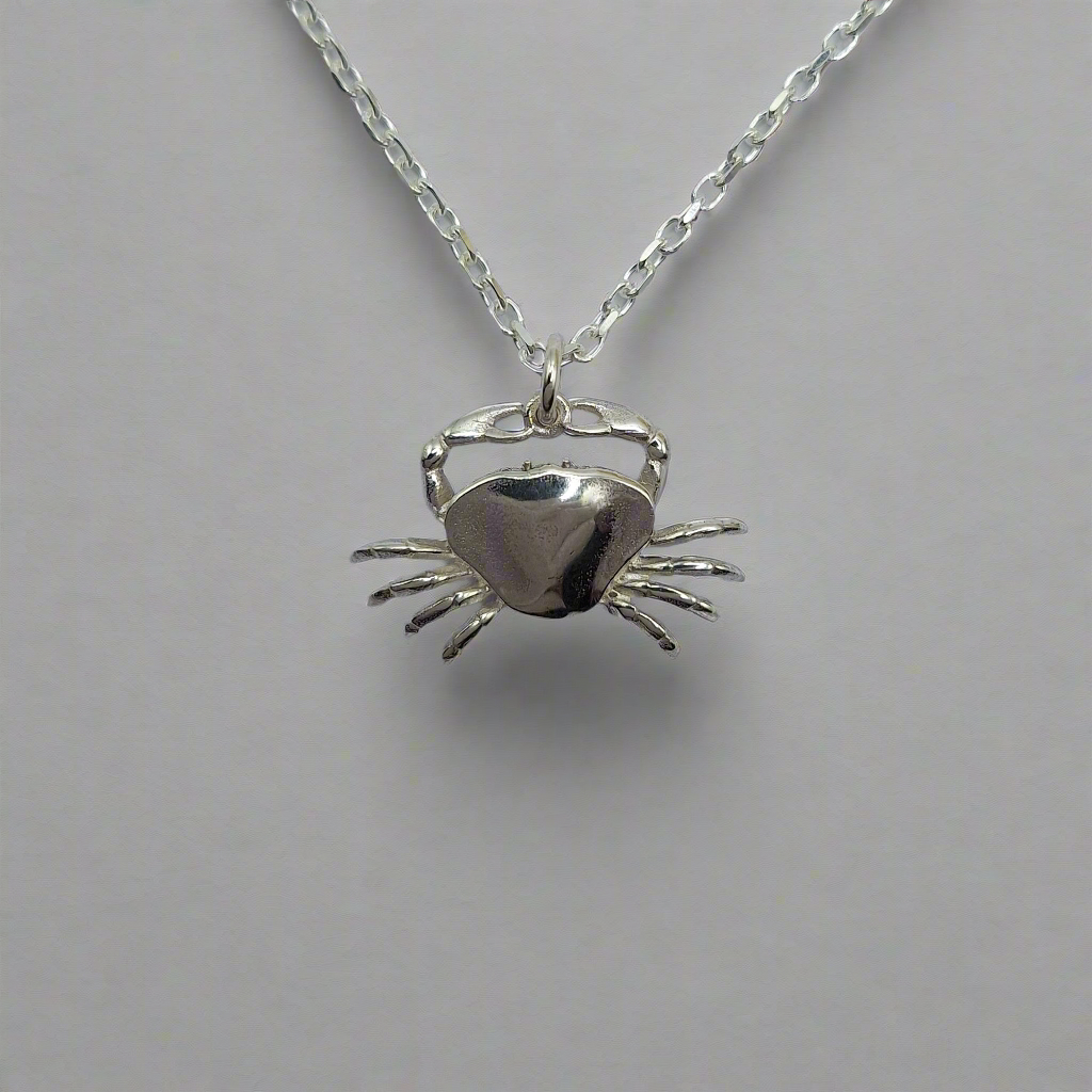 Stg silver nz crab necklace charm