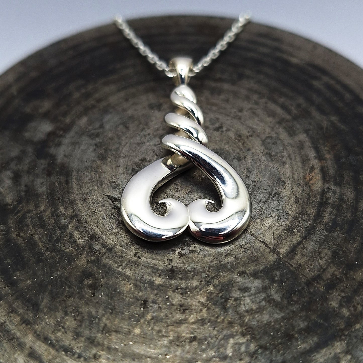 Aroha Twist Necklace