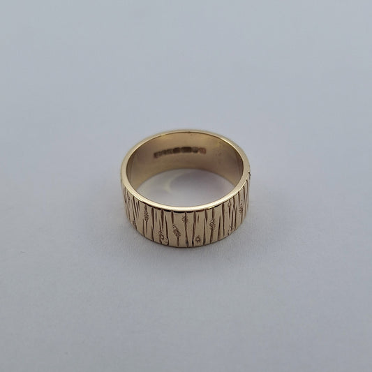 1976 Bark textured band