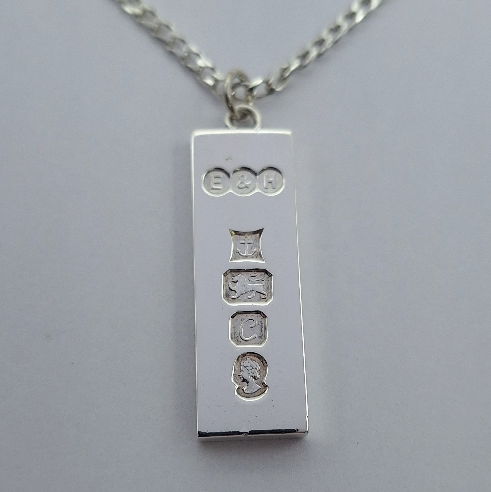 English hallmarked ingot pendant.  Jubilee stamp.  
