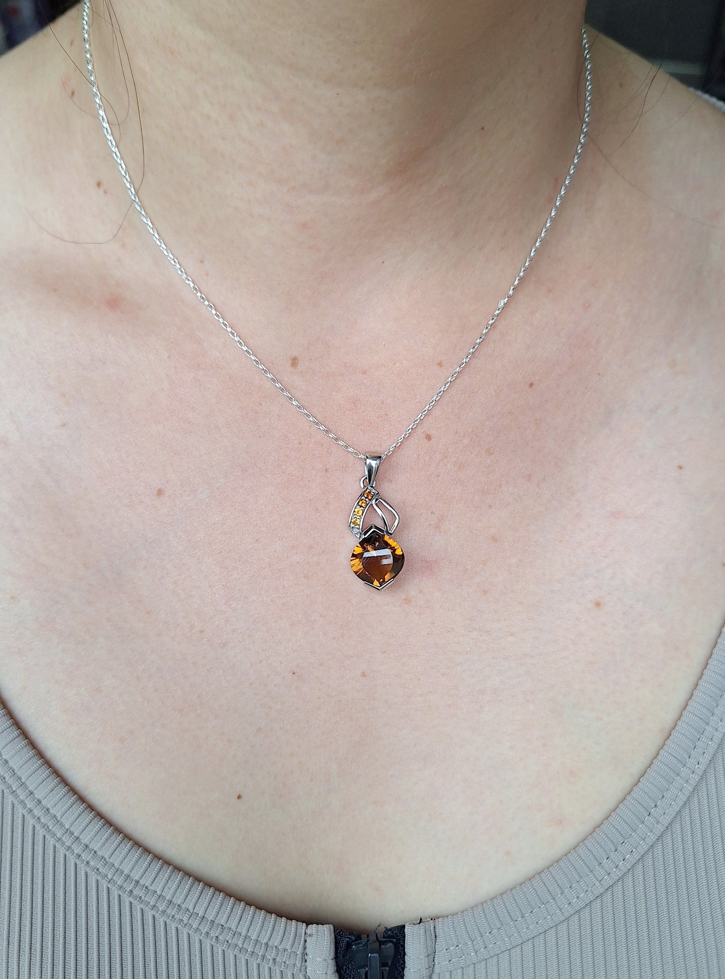 Golden Quartz pendant