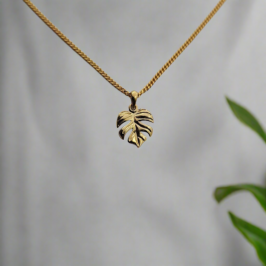 9ct monstera necklace 
