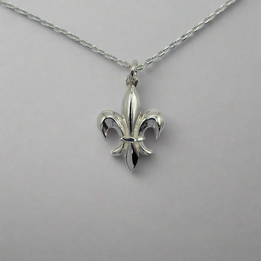 Sterling silver fluer di lis necklace nz 