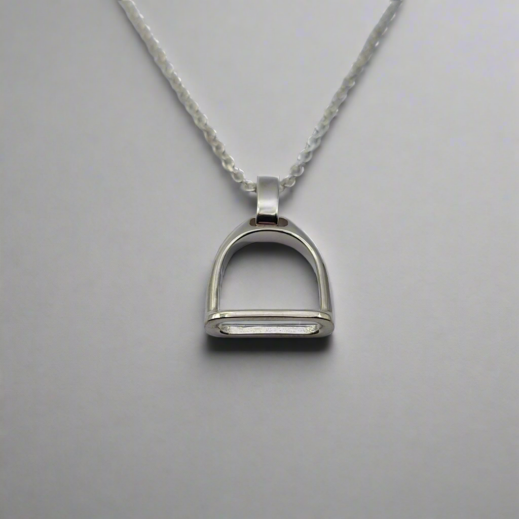 Nz made stirrup necklace 