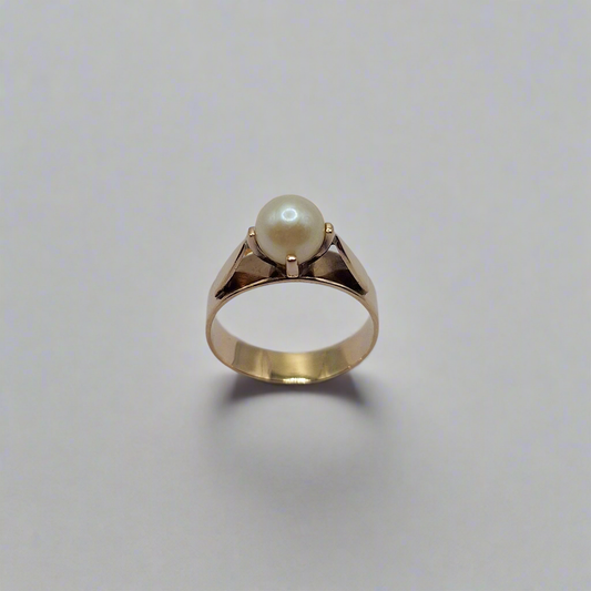 9ct freshwater pearl ring 